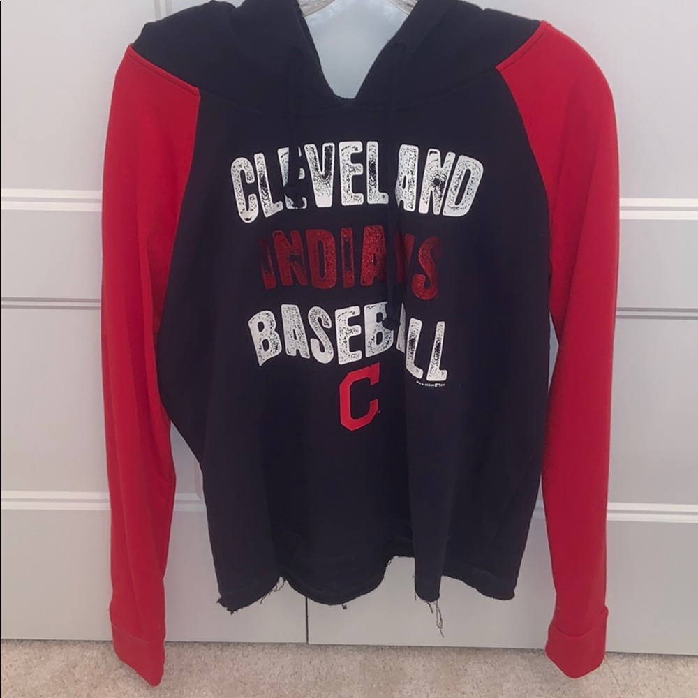 women’s cleveland indians hoodie NWOT